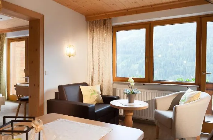 Oda ve Kahvaltı Haus Bstieler 3*