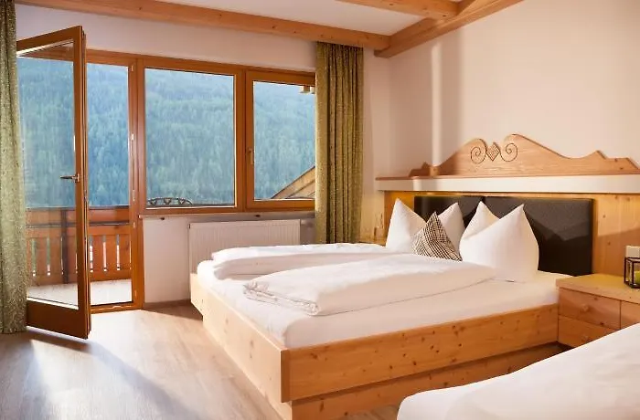 Haus Bstieler Oda ve Kahvaltı Virgen