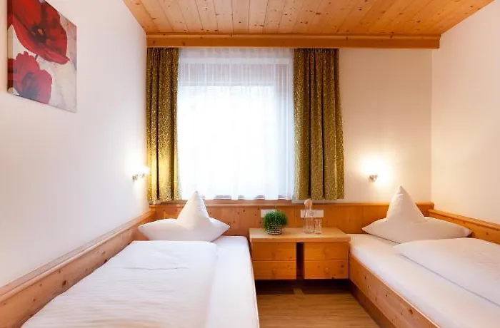 Haus Bstieler לינה וארוחת בוקר ווירגן