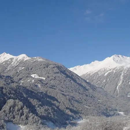 ベッド・アンド・ブレックファスト Haus Bstieler 3*